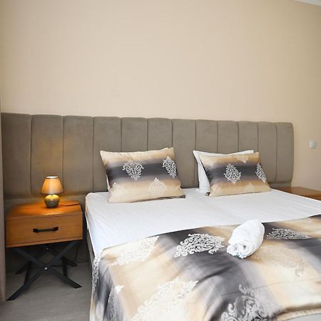 Kispet Deluxe Hotels&Suites オーバーハウゼン エクステリア 写真